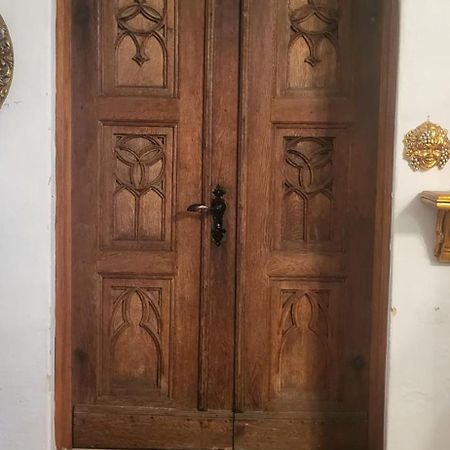 Burg Hermannstein - Kings Room Вецлар Екстериор снимка